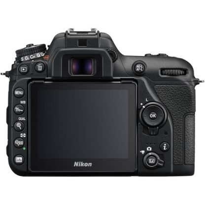 Nikon D7500 DSLR Camera with AF-S DX 18-140mm VR Lens